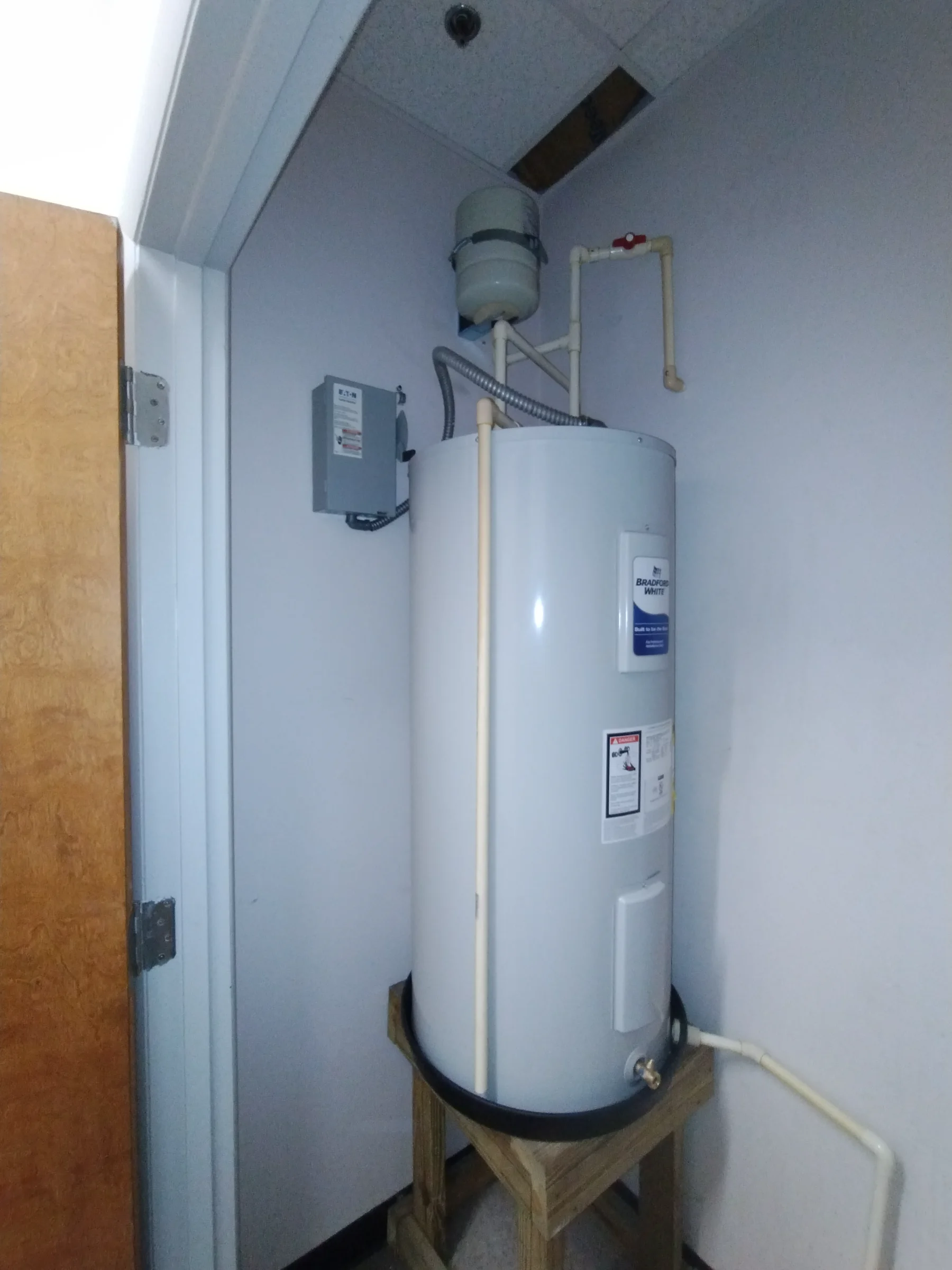 40 gallons water heater